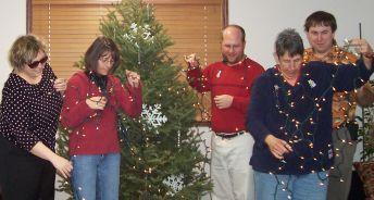 decoratingtree.jpg